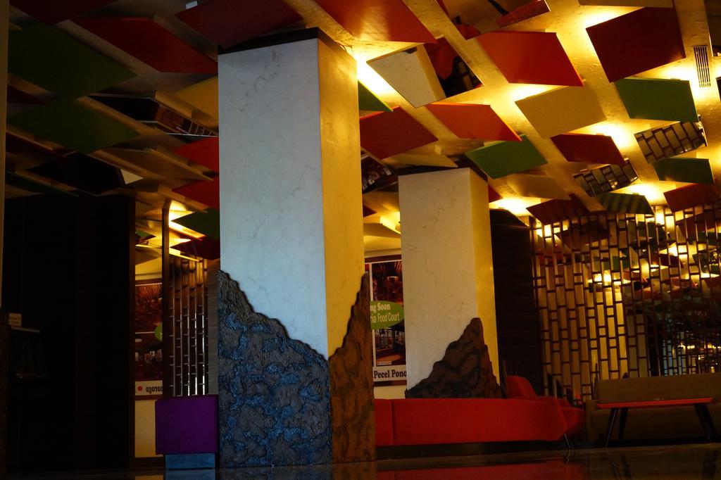 Hotel Victoria River View บันจาร์มาซิน ภายนอก รูปภาพ
