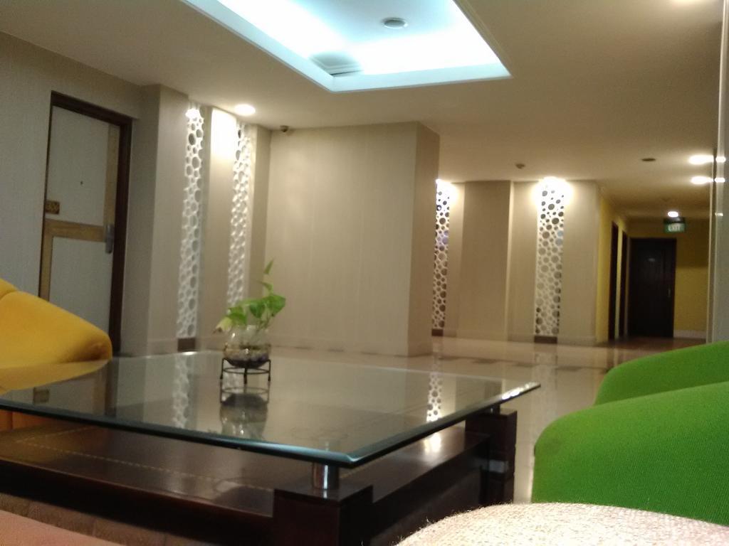 Hotel Victoria River View บันจาร์มาซิน ภายนอก รูปภาพ